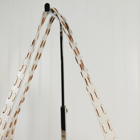 Julie Miles White Leather Cut Out Tote 0008 - Picture 7 of 15